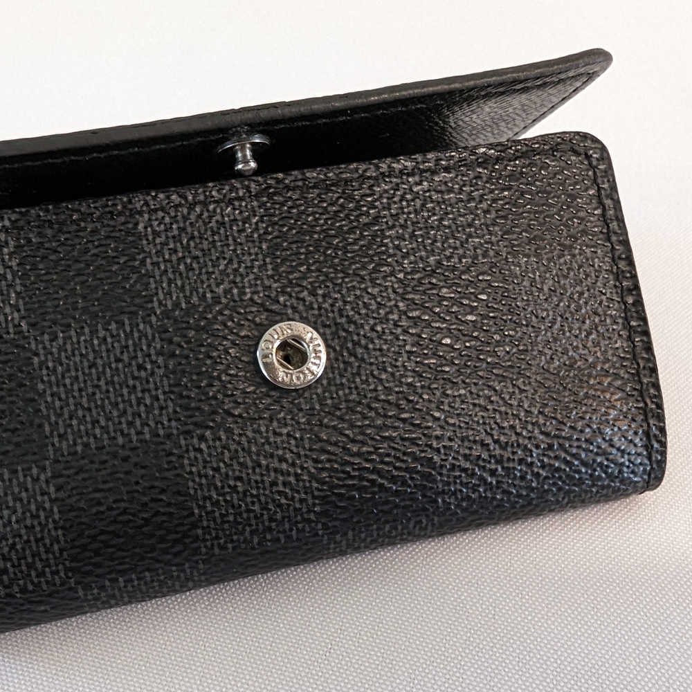 Louis Vuitton 6 Key Holder Damier Graphite - Picture 7 of 7